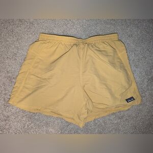 Women's Patagonia Baggies Shorts Yellow Size Medium